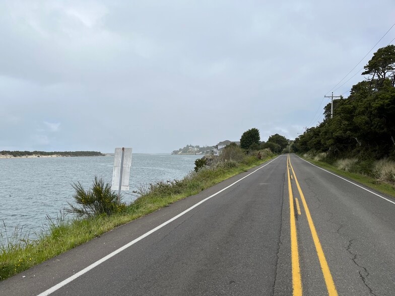 More Photos Of Pacific View Dr, Florence Land For Sale