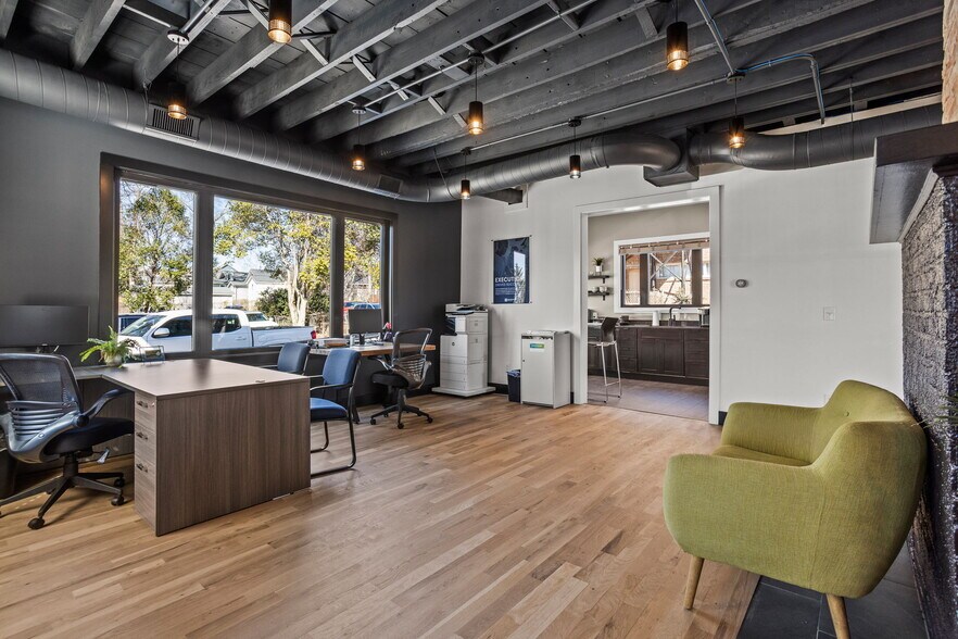 More Photos Of 204 Mills Ave, Greenville Office For Sale