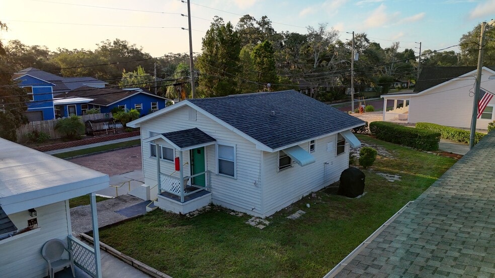 More Photos Of 1106 Main St, Safety Harbor Hotel For Sale