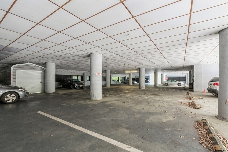 More Photos Of 3121 US Highway 22, Branchburg Coworking Space