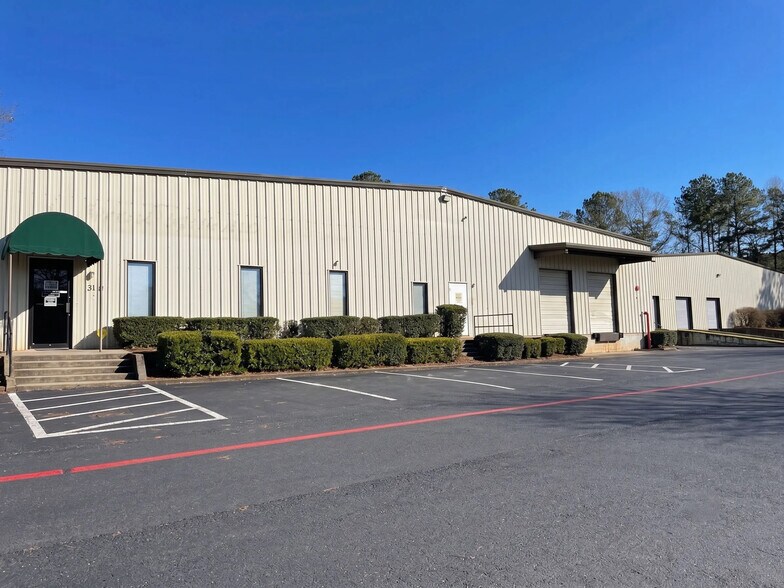 Primary Photo Of 3150 Moon Station Rd, Kennesaw Warehouse For Lease
