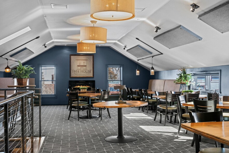 More Photos Of 121 E 2nd Ave, Niwot Restaurant For Lease