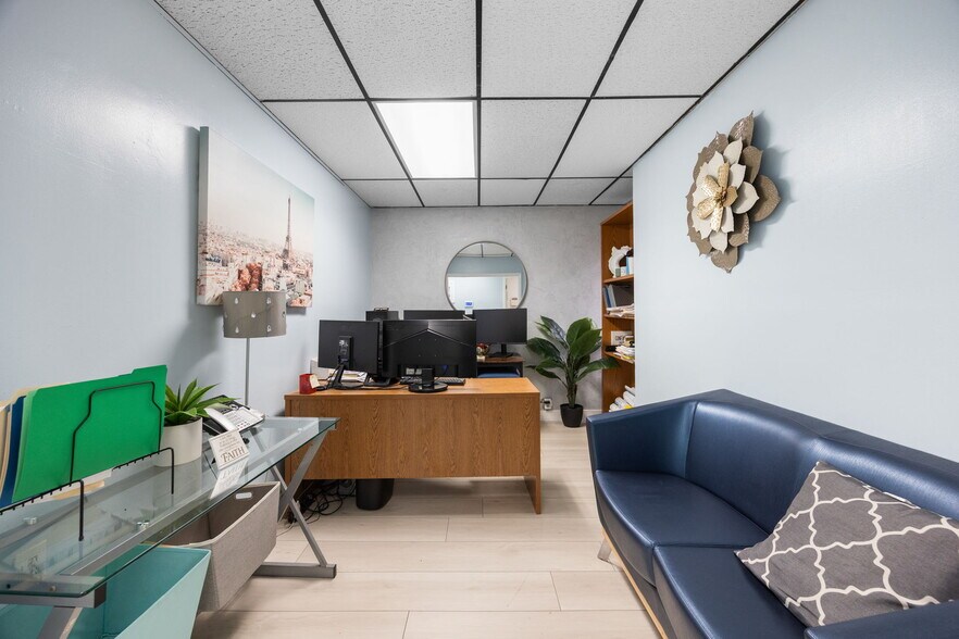 More Photos Of 630-640 S Glassell St, Orange Office For Sale