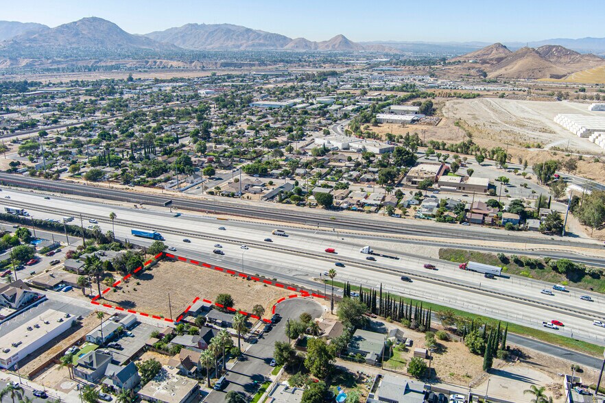 More Photos Of 100 2nd St, Colton Land For Sale