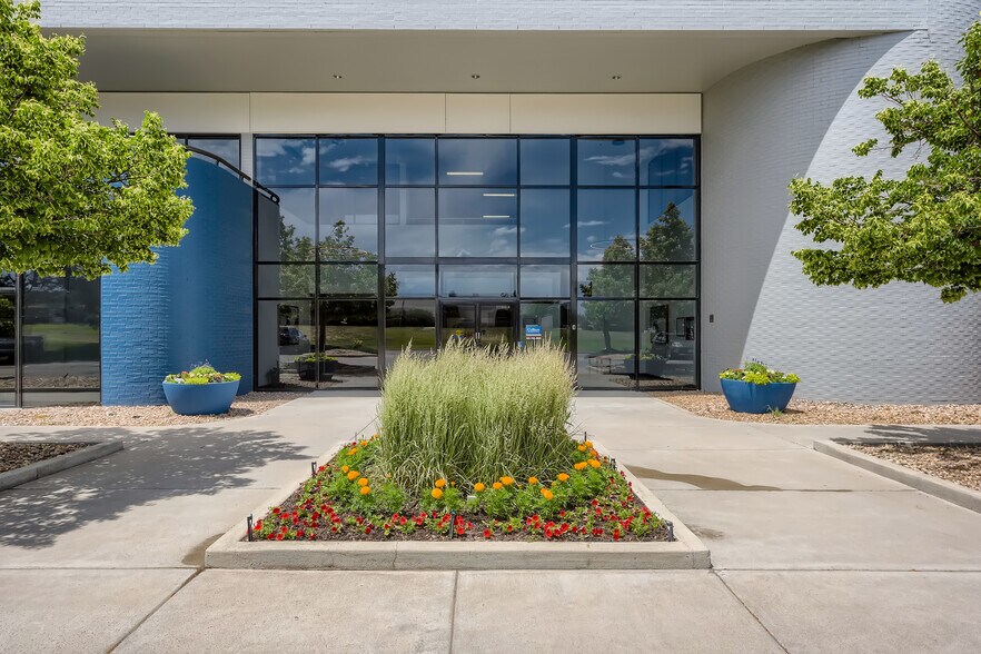 More Photos Of 12503 E Euclid Dr, Centennial Research And Development For Lease
