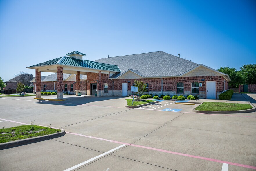 More Photos Of 13405 Main St, Frisco Schools For Lease