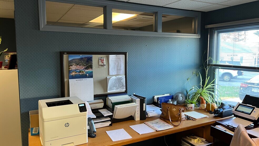 More Photos Of 150 W Grove St, Middleborough Medical For Sale