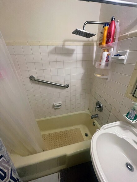 More Photos Of 3760 SW 1st St, Fort Lauderdale Apartments For Sale