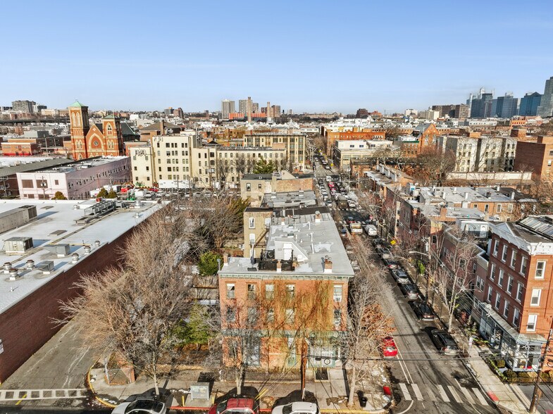 More Photos Of 273 Monmouth St, Jersey City Medical For Sale