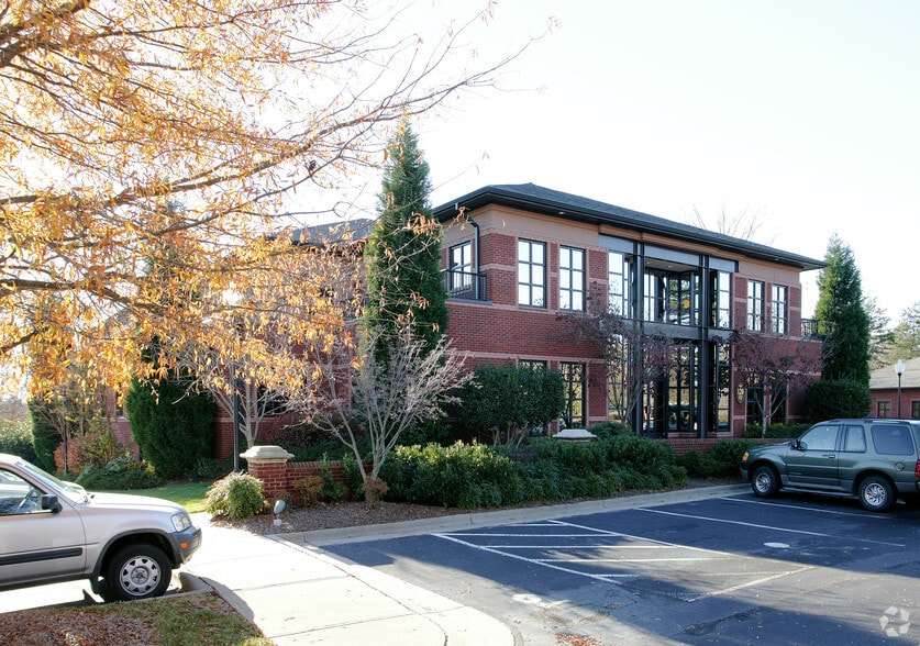 More Photos Of 120 Club Oak Ct, Winston-Salem Office For Sale