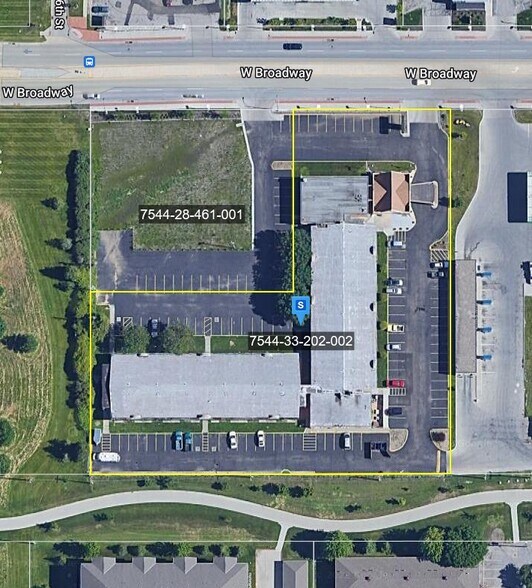 More Photos Of 3537 W Broadway, Council Bluffs Hotel For Sale