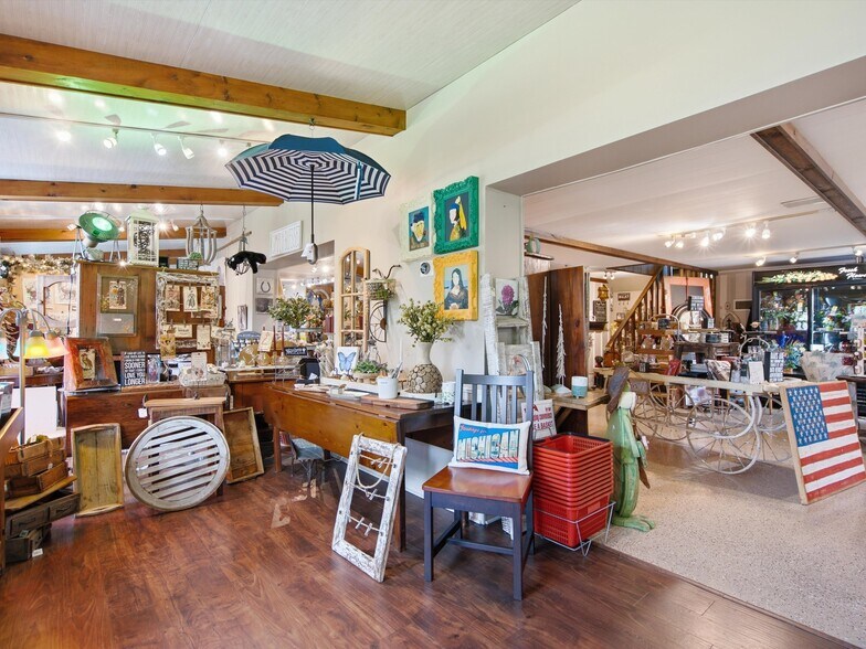 More Photos Of 425 S Ortonville Rd, Ortonville Freestanding For Sale
