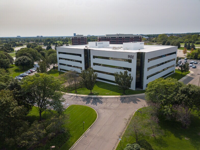 Primary Photo Of 901 Tower Dr, Troy Coworking Space