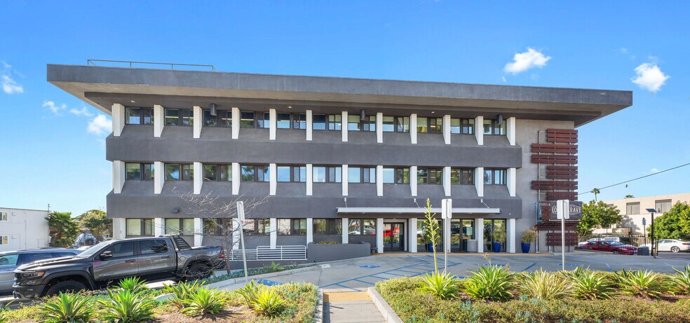 More Photos Of 3033 Bunker Hill St, San Diego Office For Lease