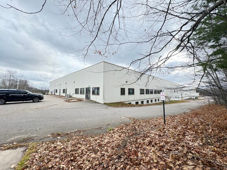 Primary Photo Of 2253 Air Park Rd, Rhinelander Distribution For Sale