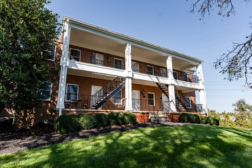 More Photos Of 12 Galloway Ave, Cockeysville Medical For Lease