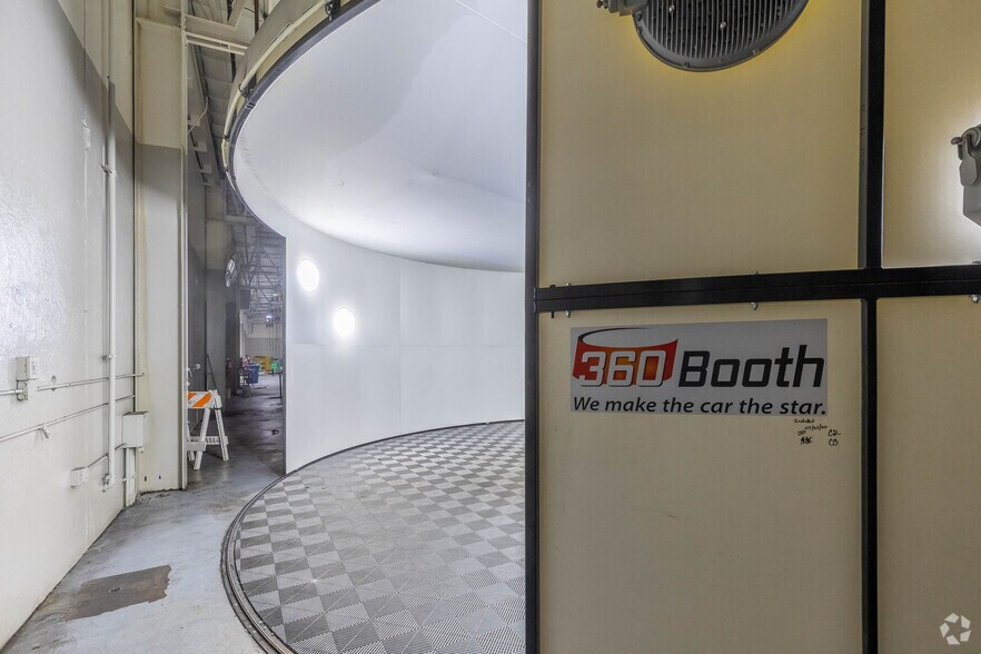 More Photos Of 4636 N Dale Mabry Hwy, Tampa Auto Dealership For Lease