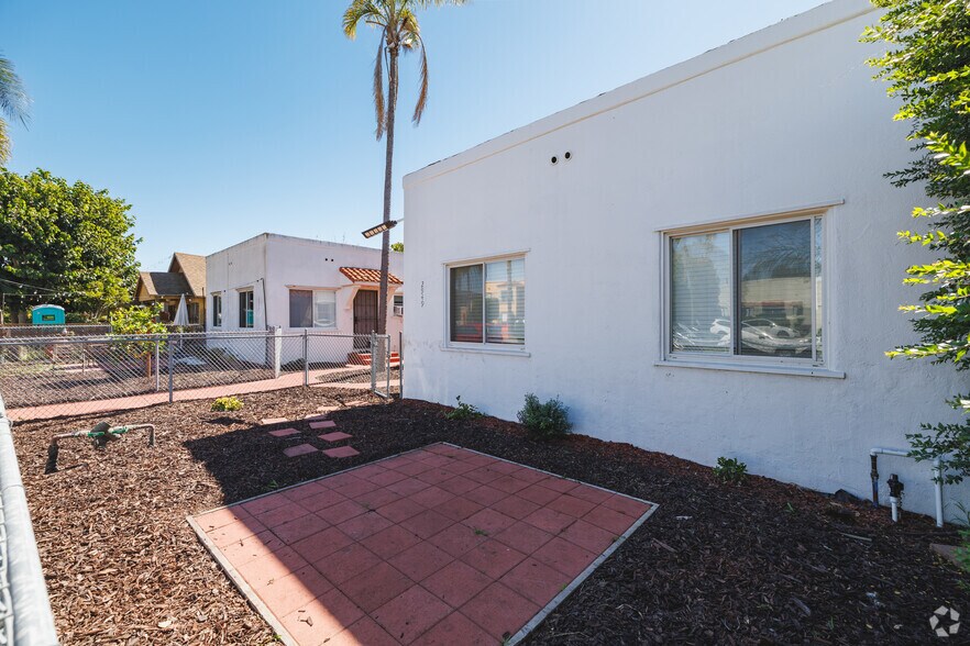 More Photos Of 2949-2957 Kalmia St, San Diego Apartments For Sale
