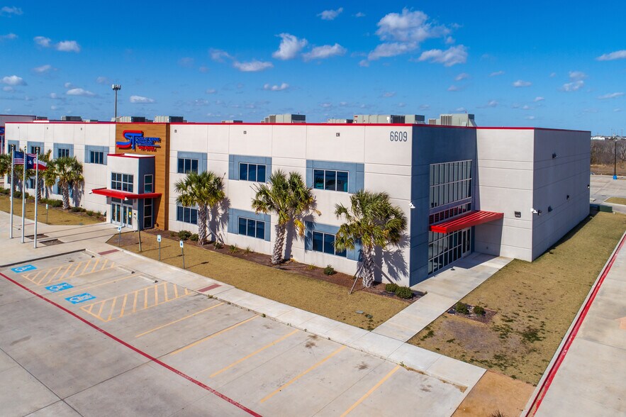 More Photos Of 6609 Evans Rd, Corpus Christi Schools For Sale