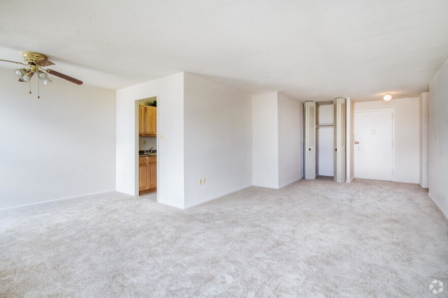 More Photos Of 8610-8650 Georgia Ave, Silver Spring Apartments For Lease
