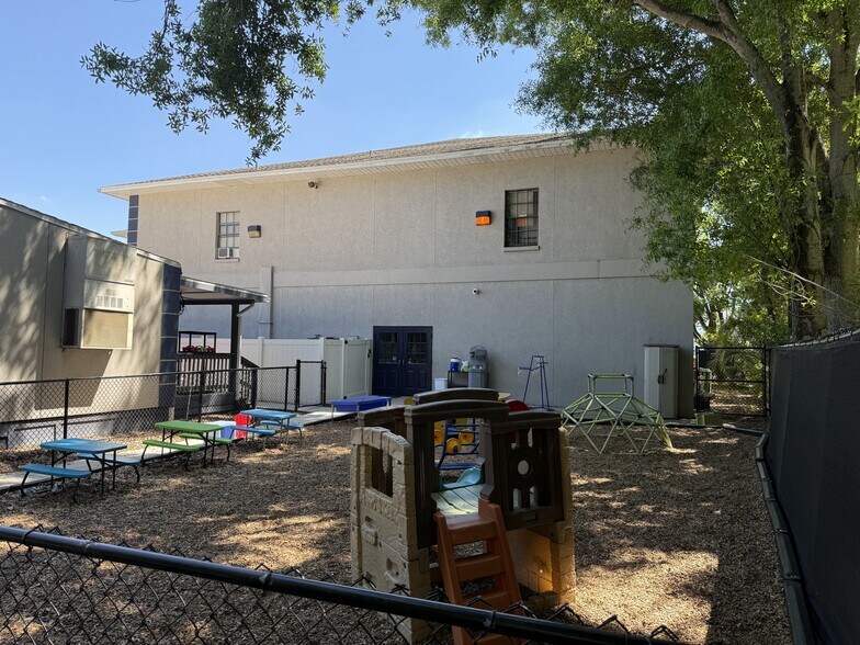 More Photos Of 1511 S US Highway 301, Tampa Office For Sale