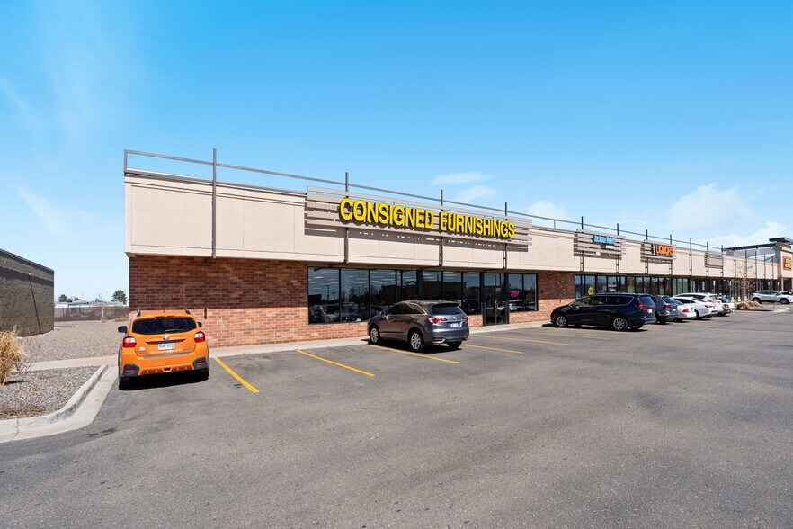 More Photos Of 2737-2777 W Belleview Ave, Littleton General Retail For Sale