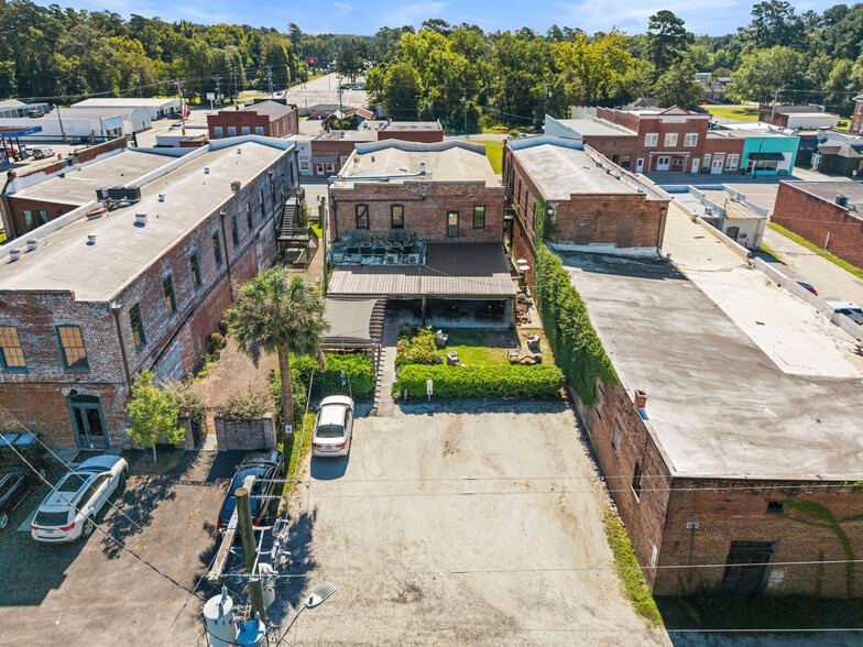 More Photos Of 219-221 N Parler Ave, Saint George Restaurant For Sale