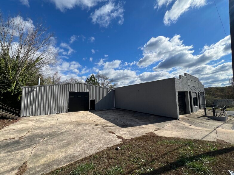 More Photos Of 353 Harwood St, Albemarle Light Distribution For Sale