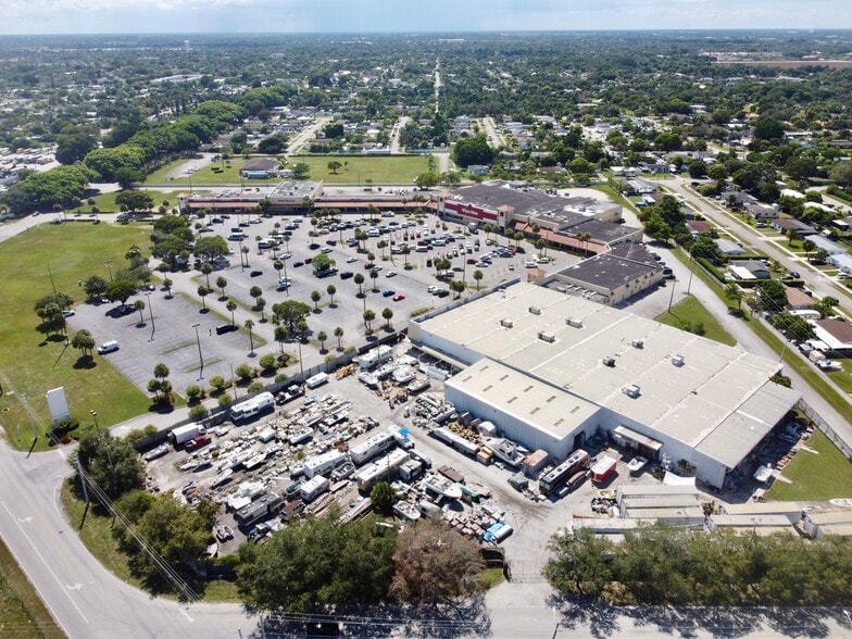 More Photos Of 30200 Old Dixie Hwy, Homestead Storefront For Sale