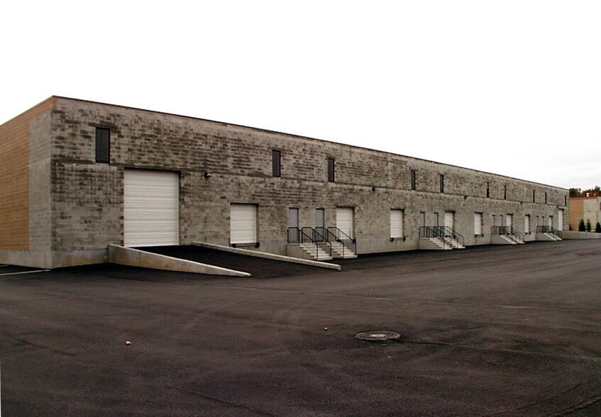 More Photos Of 370 Libbey Industrial Pky, Weymouth Manufacturing For Lease