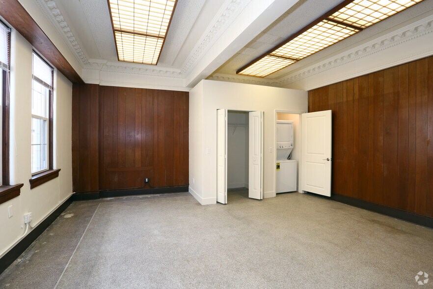 More Photos Of 615 Ferry St, Lafayette Apartments For Sale