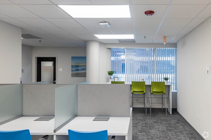 More Photos Of 7284 W Palmetto Park Rd, Boca Raton Coworking Space