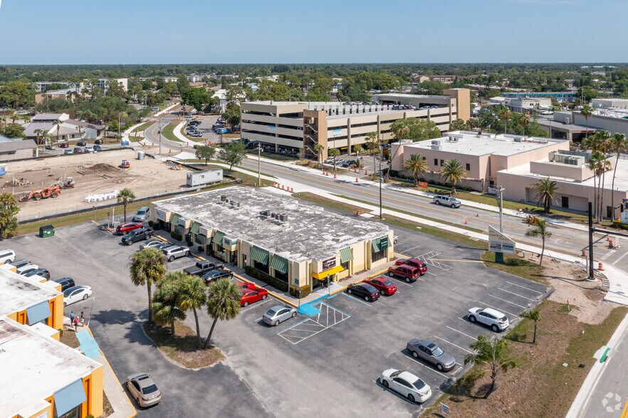 More Photos Of 21234 Olean Blvd, Port Charlotte Storefront Retail Office For Lease