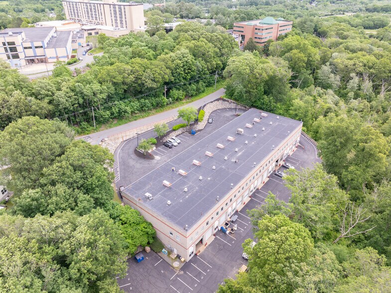 More Photos Of 100 Ferncroft Rd, Danvers Manufacturing For Lease