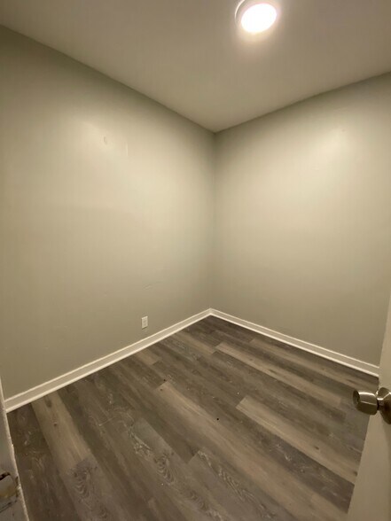 More Photos Of 3-11 Elberon Pl, Albany Apartments For Sale