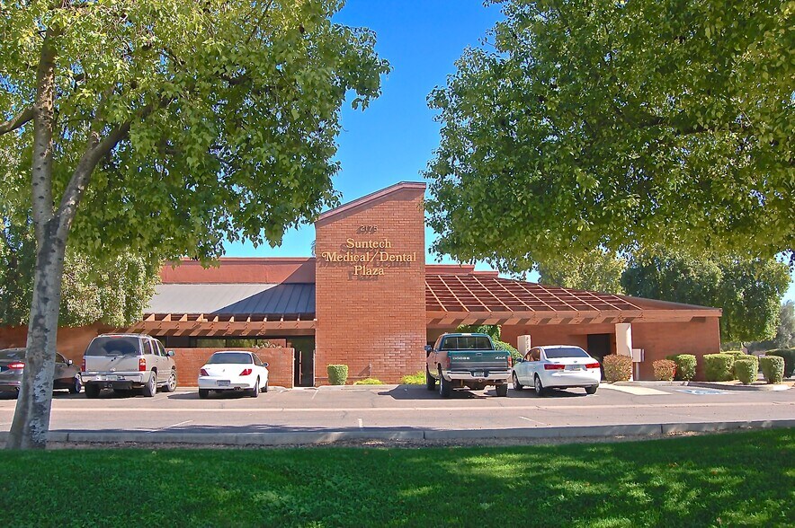 More Photos Of 2175 N Alma School Rd, Chandler Medical For Lease