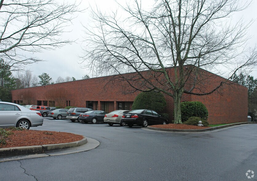 More Photos Of 2909 Langford Rd, Norcross Warehouse For Lease