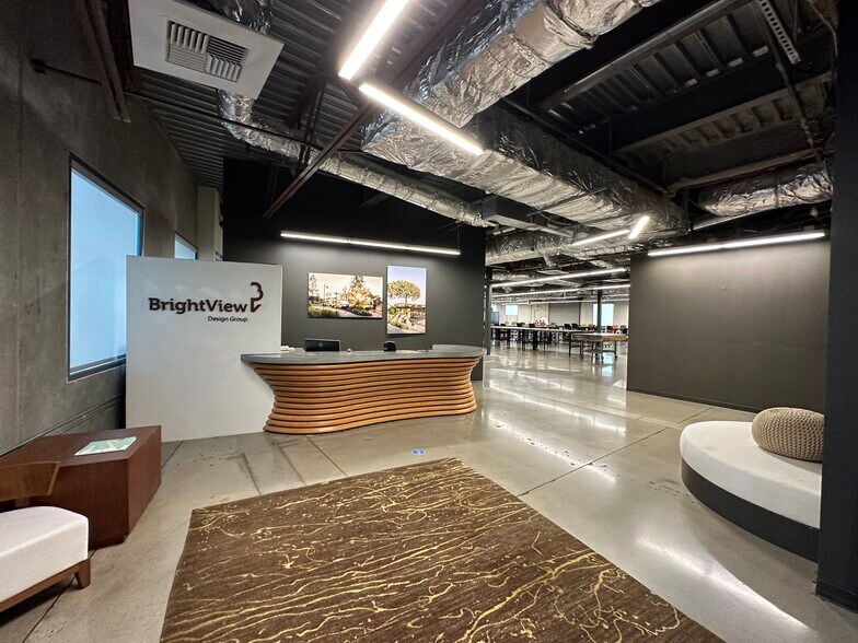 More Photos Of 8 Hughes, Irvine Office For Lease