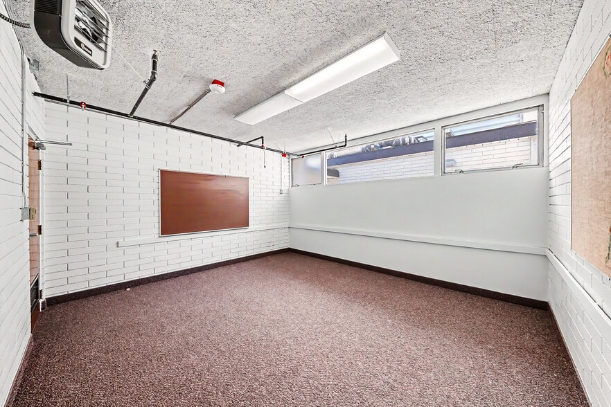 More Photos Of 2401 E Tonopah Ave, North Las Vegas Religious Facility For Sale
