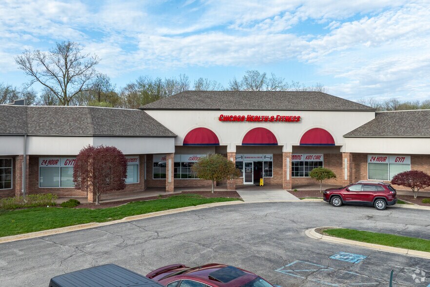 More Photos Of 1403 S Lake Park Ave, Hobart Unknown For Lease