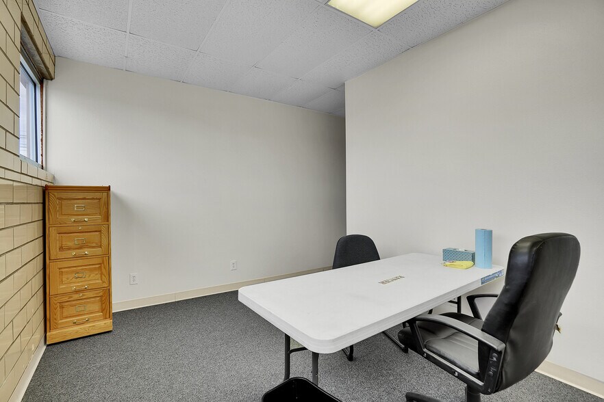 More Photos Of 330 Park Ave, Fort Lupton Office For Lease
