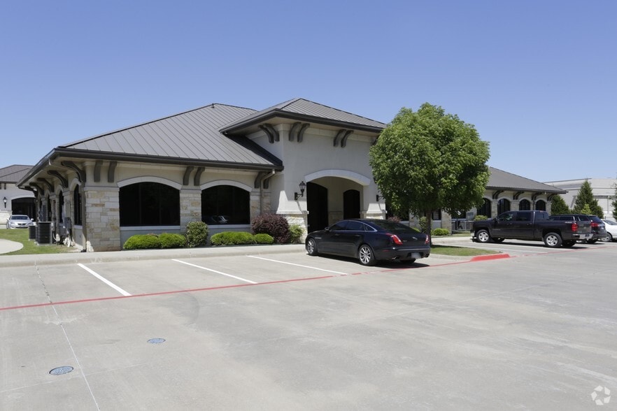 More Photos Of 8501 Wade Blvd, Frisco Medical For Sale