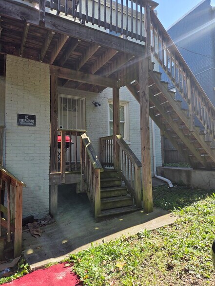 More Photos Of 421 Burbank St SE, Washington Apartments For Sale