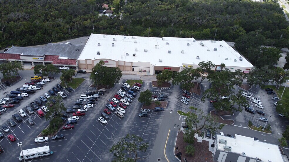 More Photos Of , New Smyrna Beach General Retail For Sale