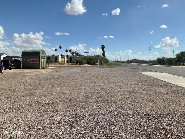 More Photos Of 15395 S Sunland Gin Rd, Arizona City Warehouse For Sale