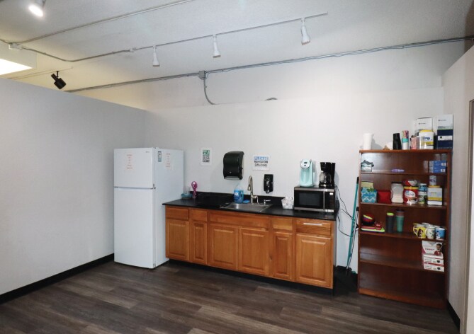 More Photos Of 505 S A St, Springfield Storefront Retail Office For Sale