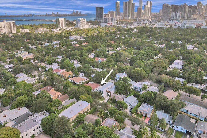 More Photos Of 76 NE 49th St, Miami Apartments For Sale