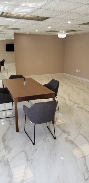 More Photos Of 1835 NW 112th Ave, Miami Warehouse For Lease