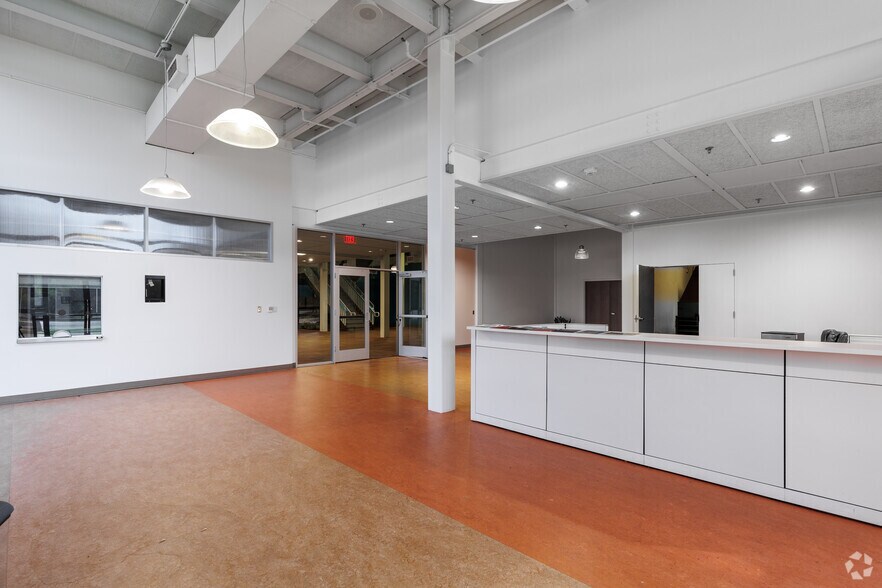 More Photos Of 2501 S State Highway 121 Bus, Lewisville Industrial For Lease