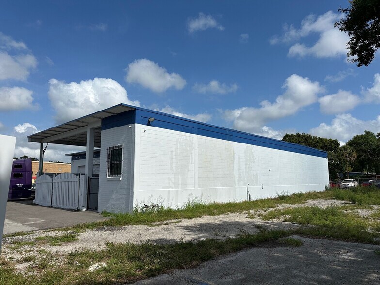 More Photos Of 1620 Orange Ave, Fort Pierce Warehouse For Sale